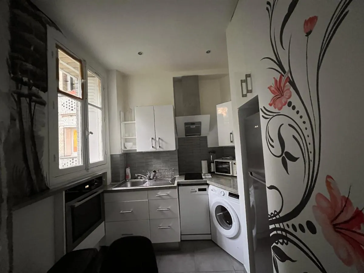 Studio Alesia - Hala Paris Apartment
